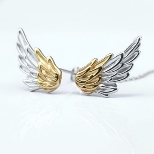 Aretes Historia - Alas de Ángel Doradas Topito - Image 2