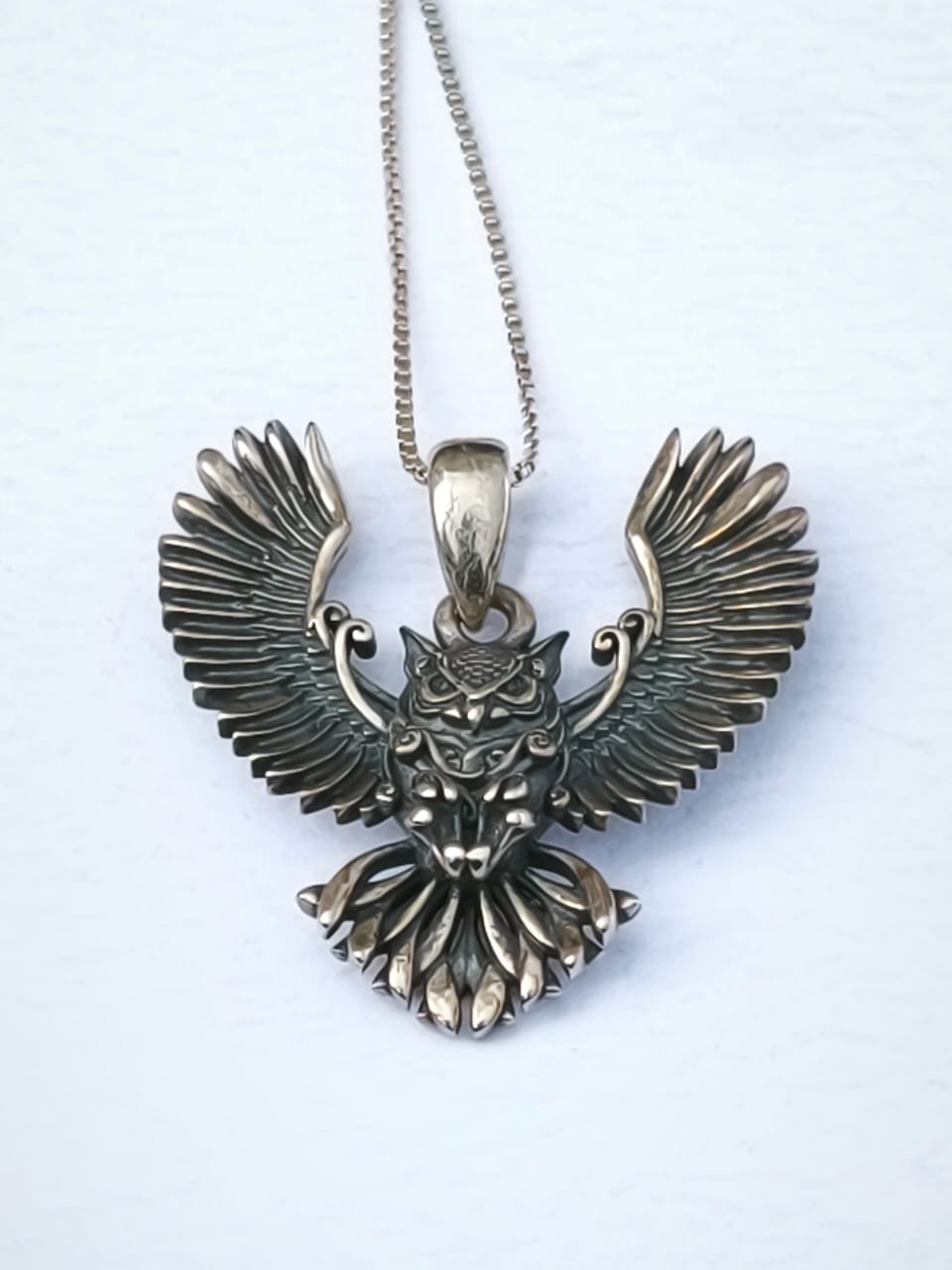 Dije Historia Búho Sabio