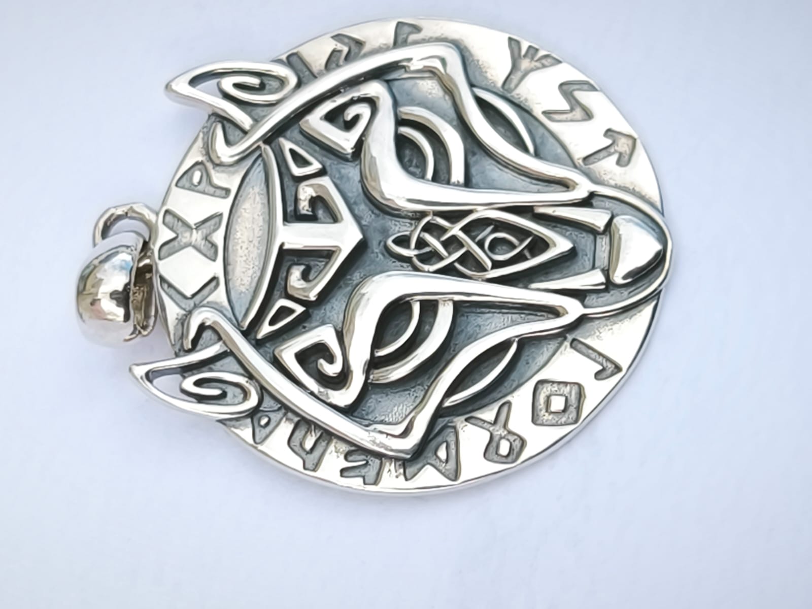 Dije Vikingo - Lobo Futhark - Image 2