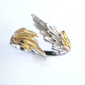 Anillo Historia - Alas de Ángel Doradas
