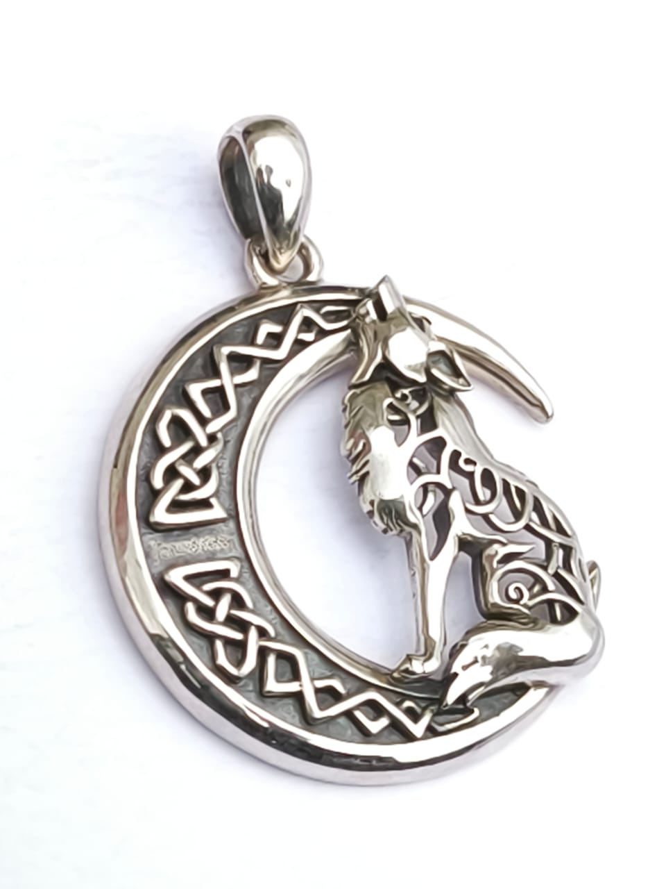 Dije Lobo de Luna - Image 2