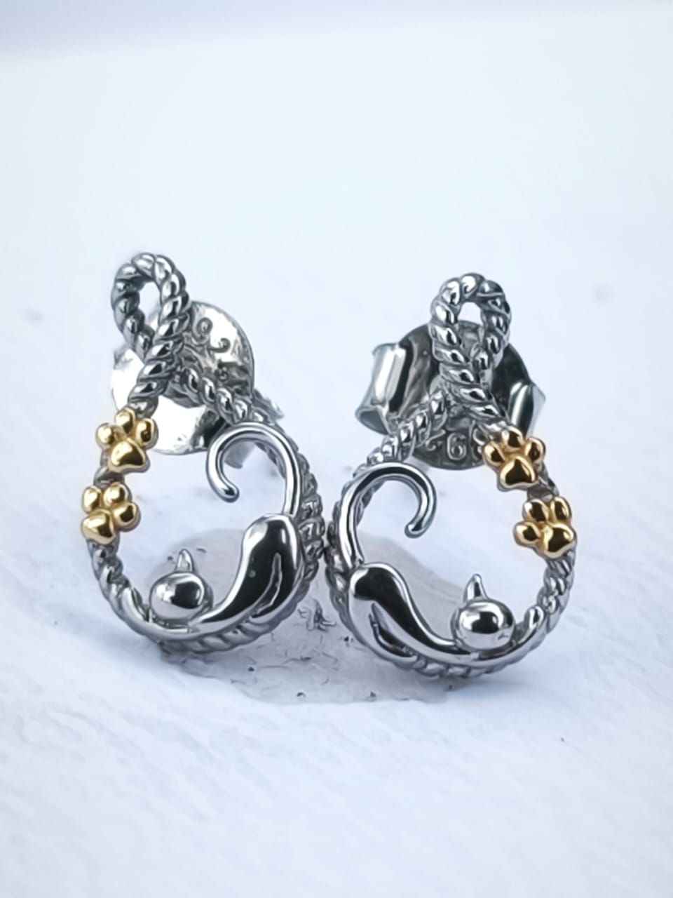 Dije Aretes - Gato Con Flores