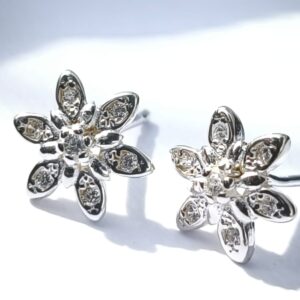 Aretes Flor Simple